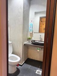Liang Seah Place (D7), Shop House #554266361